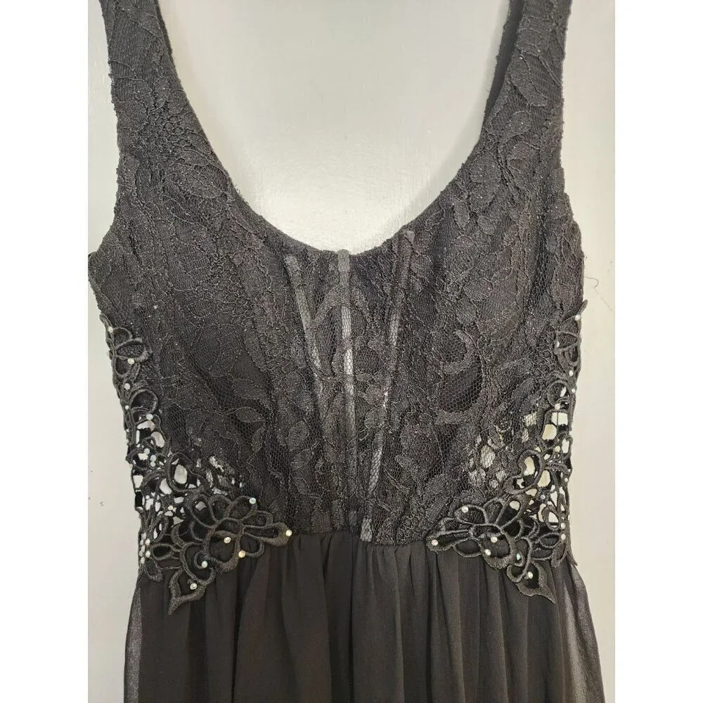 Size 0 City Triangles Black Formal Maxi Dress High Slit Lace Structured Bodice